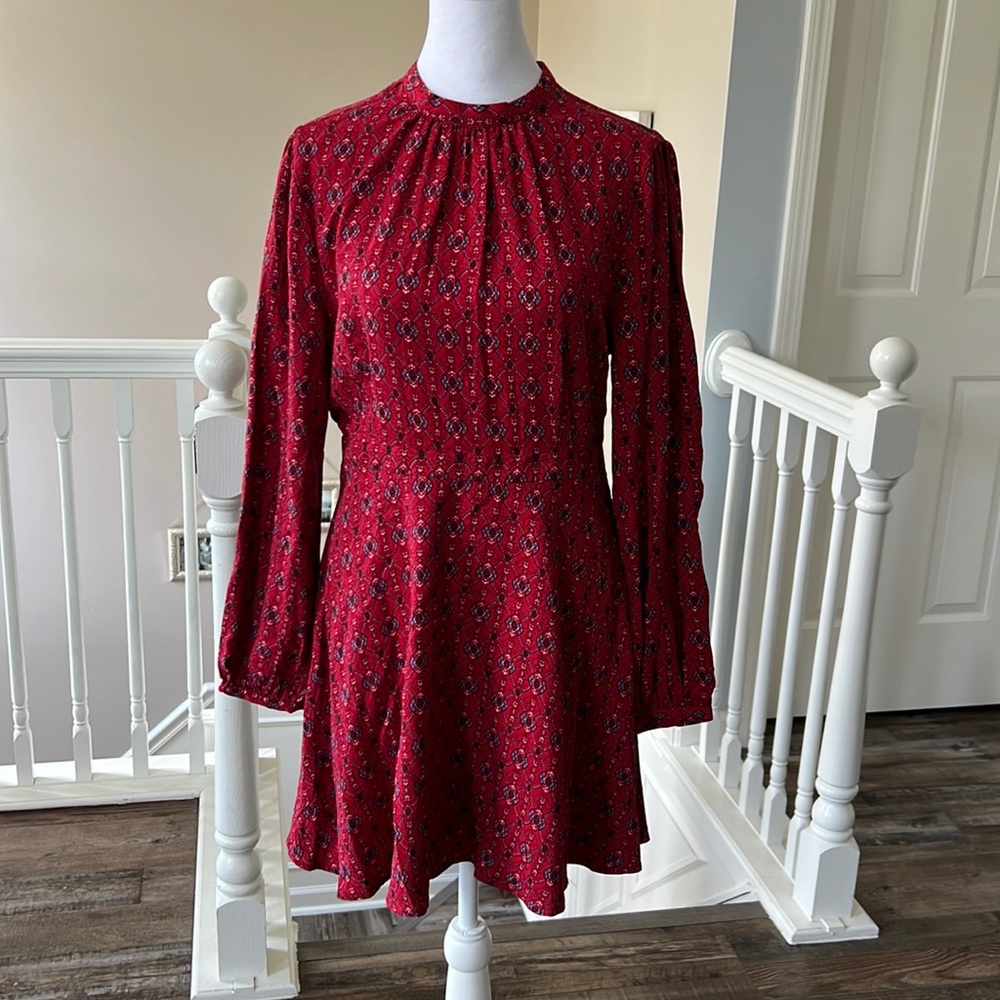 Adorable fit and flare dress